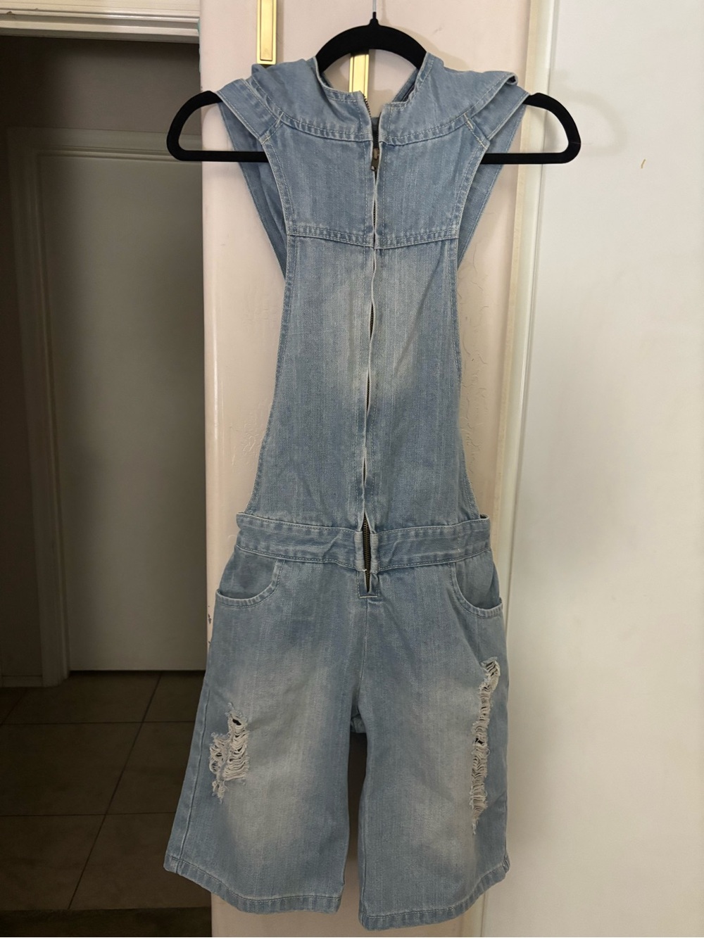EUC RUXI Light Wash Denim Short Overalls, Distressed with hood, Size Medium